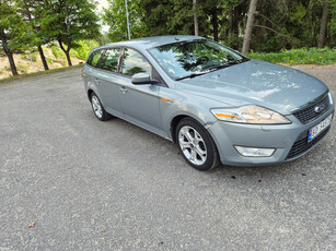 Ford Mondeo MONDEO 1.8-125 D