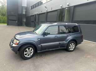 Mitsubishi Pajero PAJERO 3.2-160 D 4WD 2 Eiere Skinn Automat lav km