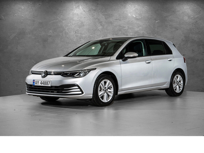 2022 Volkswagen Golf 8 life 110etsi dsg/RYGGEKAMERA/NAVI/ADAPTIV CRU