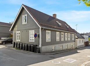 Porsnesbakken 7