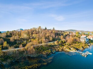 Tomt Nautøya