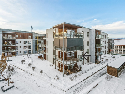 Meget pen og moderne 3-romsleilighet på Stadionkvartalet - Deilig terrasse - Garasjeplass med elbillader - Heis