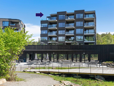 RANDESUND HAGEBY/SØM - Lekker toppleilighet på 109 m² - 76 m² terrasse - Usjenert - Gode solforhold - Dobbel p-plass