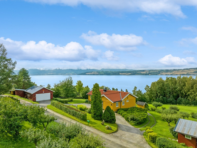 Sjelden mulighet! - Småbruk i naturskjønne og idylliske omgivelser|Frukthage| Vestvendt|Fulldyrka jord|Nærhet til Mjøsa