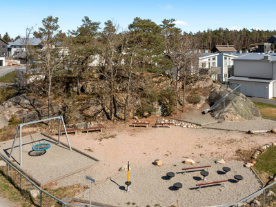 KRÅKERØY Strandbuen 1B