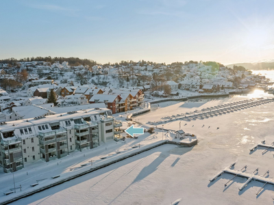 En av de meste praktfulle leilighetene i Son?-Panoramautsikt utover Son havn-Heis-Gasspeis-Garasjeplass-2 soverom