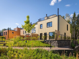 Dyst, Ås - Nytt og innflyttingsklart enderekkehus med stor solrik takterrasse på 52 kvm, hageareal og garasjeplass.