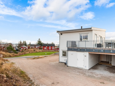 Enebolig i kjede fra 2019 - tre soverom - carport