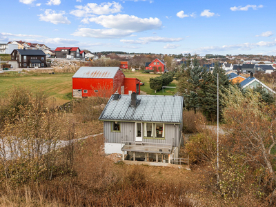 Enebolig med sentral beliggenhet ved Rabben/Sistranda