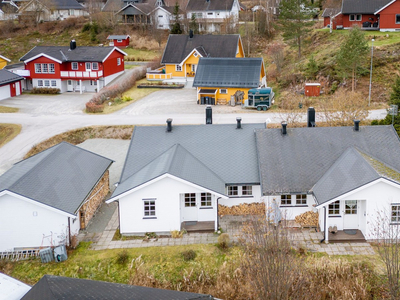 Hel tomannsbolig med sentral beliggenhet rett ved Trysilfjellet | Gode utleiemuligheter | Solrik uteplass | Garasje