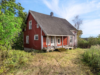 Haugsten Øvre - Rakkestad. 14,5 daa dyrket | 2,3 daa skog | 4,3 daa tun, vei og annet markslag.