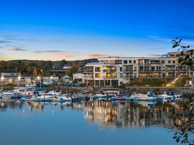 Moderne og lekker leilighet fra 2021. 2 soverom. Veranda med sol fra tidlig morgen til sent på kveld. Panoramautsikt.