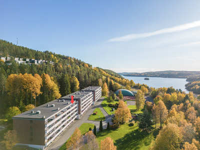 Kolbotn - 3(4)-roms gjennomgående leilighet - God standard - Flott utsikt - Gode solforhold - Garasje