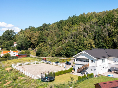 Meget lekker selveier med alt på ett plan - Nydelig utsikt og gode solforhold