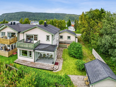 Gruben | 3-roms eierseksjonsleilighet| Attraktiv og god beliggenhet | Dobbel garasje | Terrasse