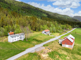 Flemsetervegen 500 og 504 - Landbrukseiendom