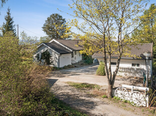 Stange vestbygd |Enebolig i landlige omgivelser | 3 soverom | Garasje | Solrikt