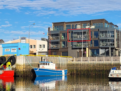 Sentrum Panorama - Selveierleilighet i 3. etasje - Som ny - Innglasset balkong mot sjøen