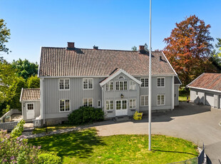 Historiske gårdstunet 