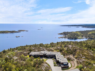 Lekker leilighet med sentral beliggenhet og fantastisk havutsikt - Attraktiv boligområde med nærhet til 