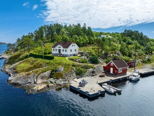 Østre Randøy 74