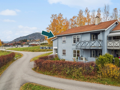 Flott 3-roms eierleilighet med attraktiv beliggenhet | Balkong | Carport | Kort vei til Høgskolen, dagligvare, NTG mm.