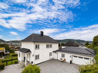 Lekker enebolig - Flott beliggenhet med nærhet til Drammens nye sykehus og byens fasiliteter