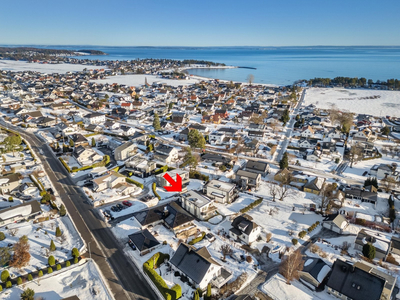 Praktfull bolig med høy teknisk standard - Utsøkte sol- & utsiktsforhold - Tett på sjø & strand - MÅ SEES!!